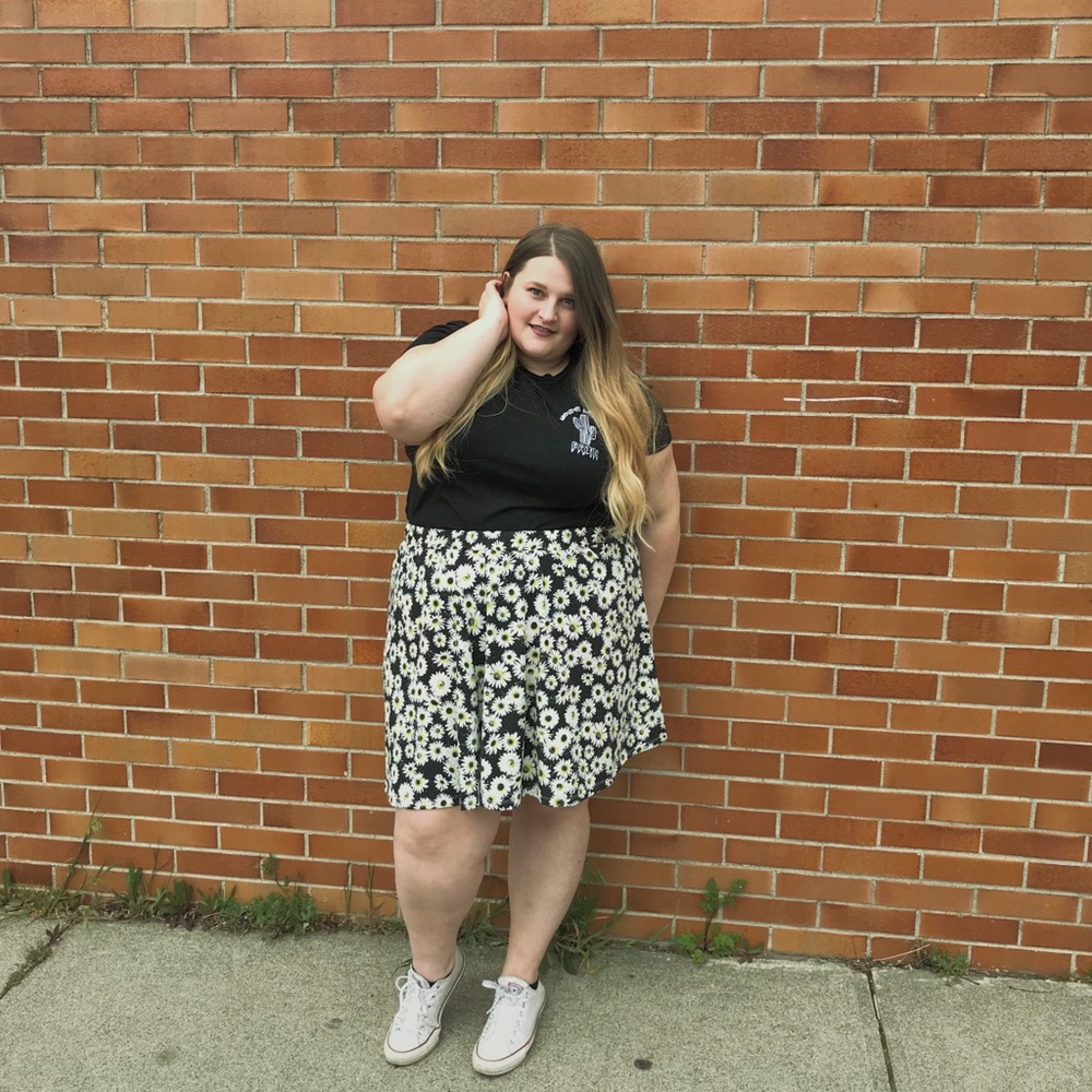 Meet your Posher, Kayla